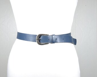Cintura vintage in pelle blu per donna