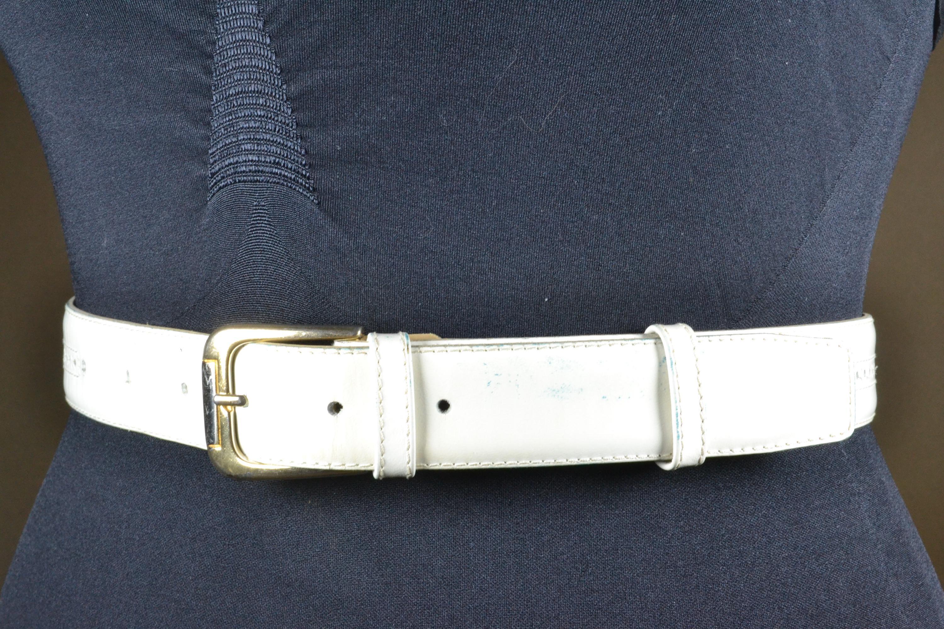 Vintage White Leather Belt With Perforated Detailing and  display picture 3