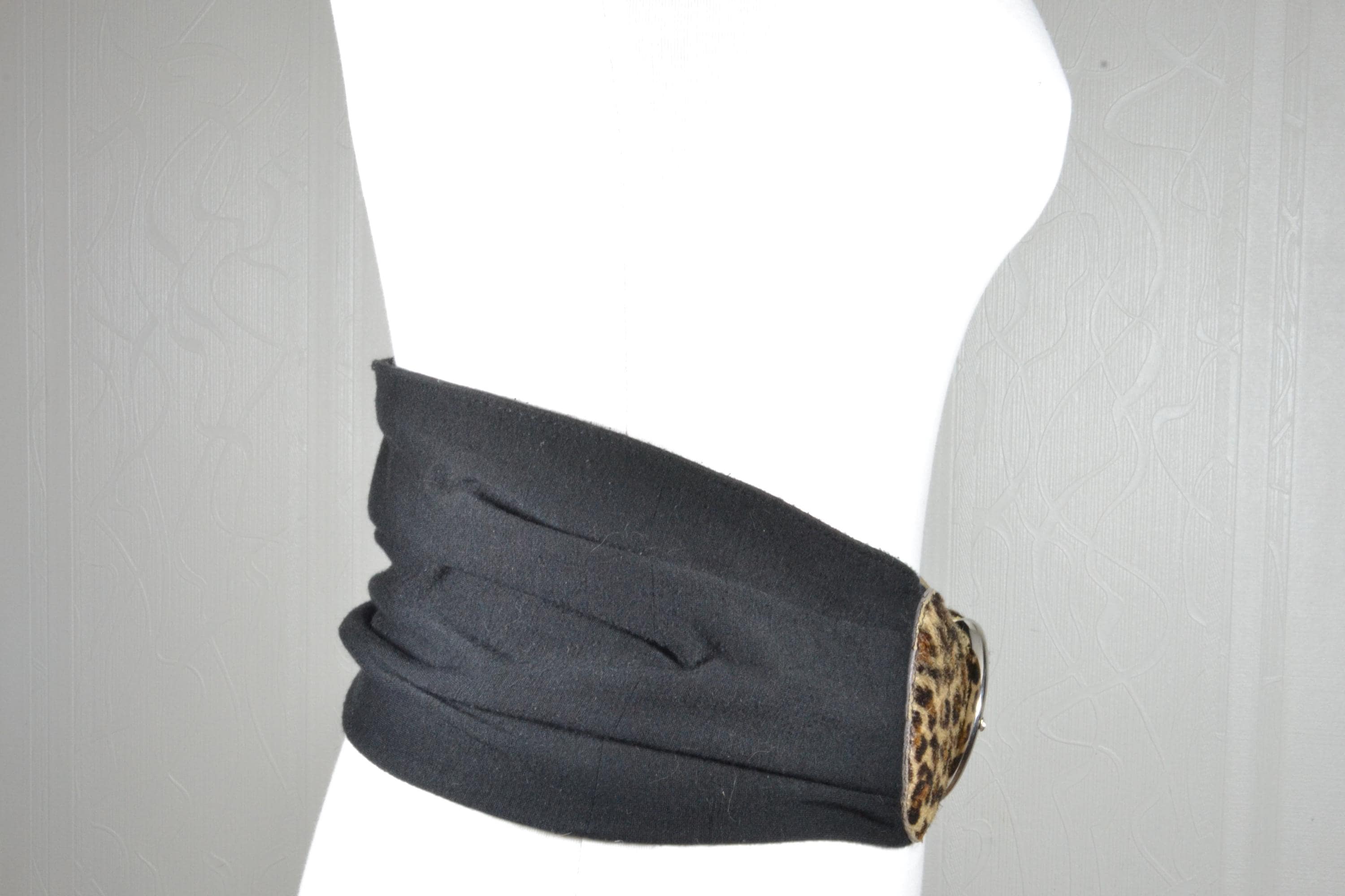 Wide Leopard Print Elastic Cinch Belt: Retro Statement 