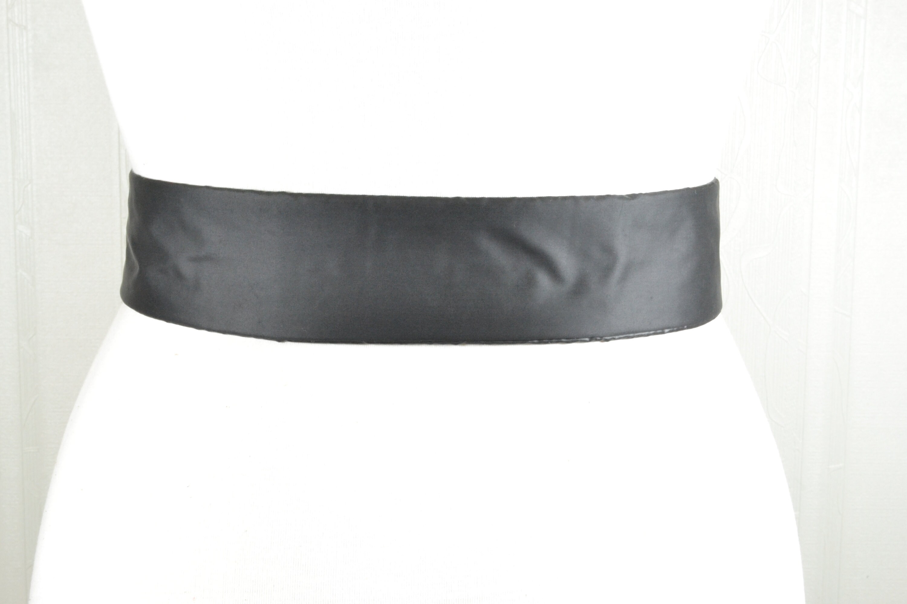 Black Wide Fabric Woman Fashion Belt with ties.​ Statement Fix Wide Adjustable Fabric Belt main image 3
