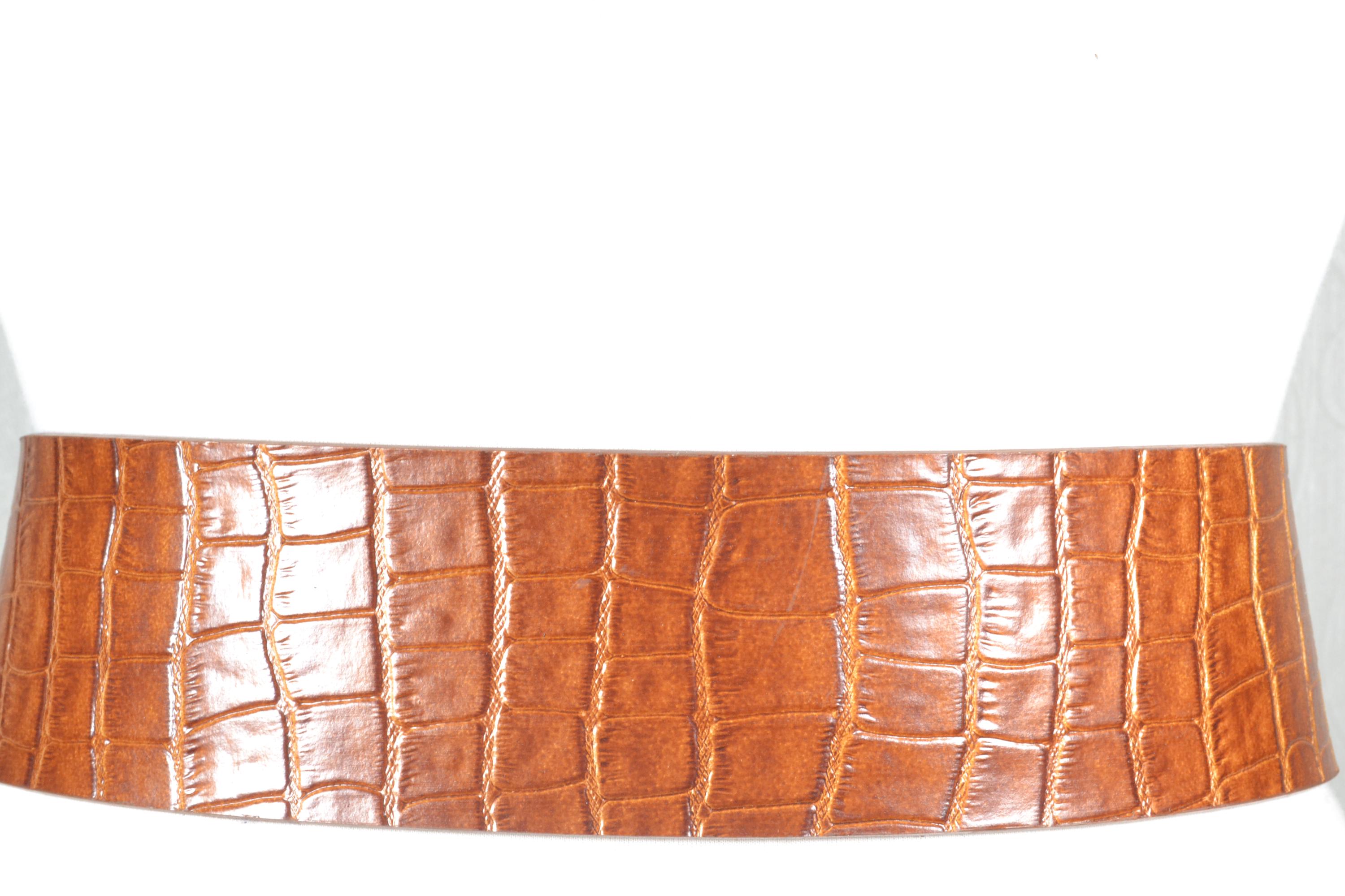 Vintage Wide Crocodile Leather Belt With Brass Buckle, Boho  display picture 2