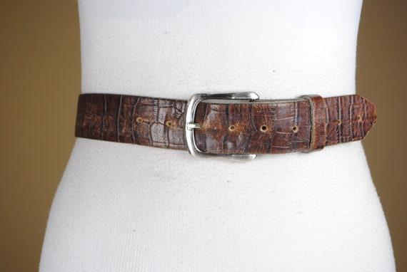 Vintage Chocolate Brown Croc Leather Belt With Silver Buckle  display picture 1