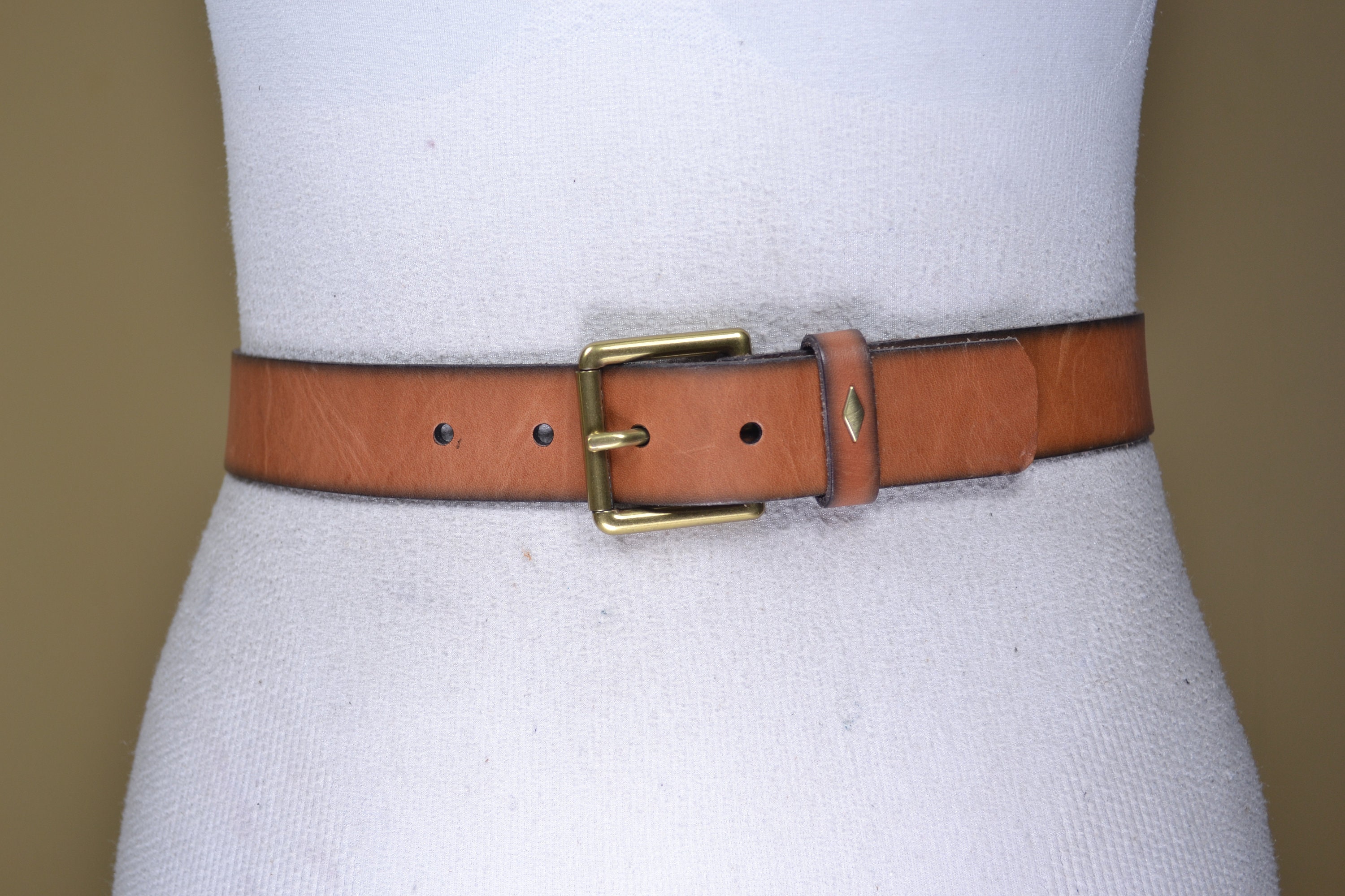 New Beautiful Fossil belt skinny tan metal size Small Fossil Belts for Women for sale | eBay main image 2