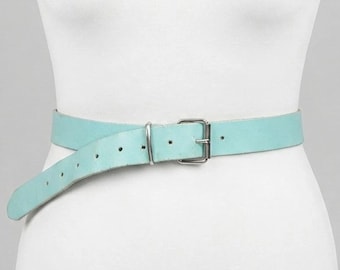 Cintura sottile azzurra con fibbia argentata, cintura vintage colorata