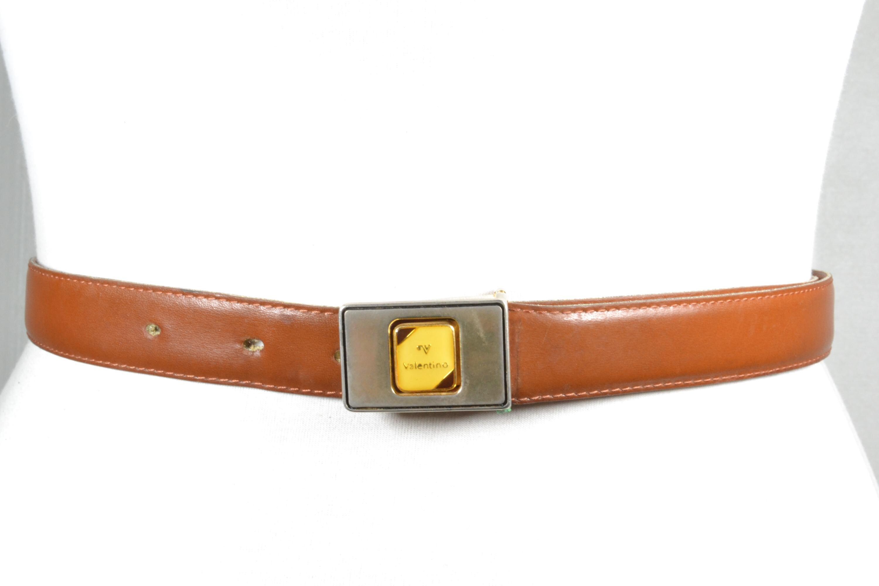 Valentino Tan Leather Belt with Gold V Buckle Valentino Garavani - Black & Gold Leather VLogo Signature Belt main image 4