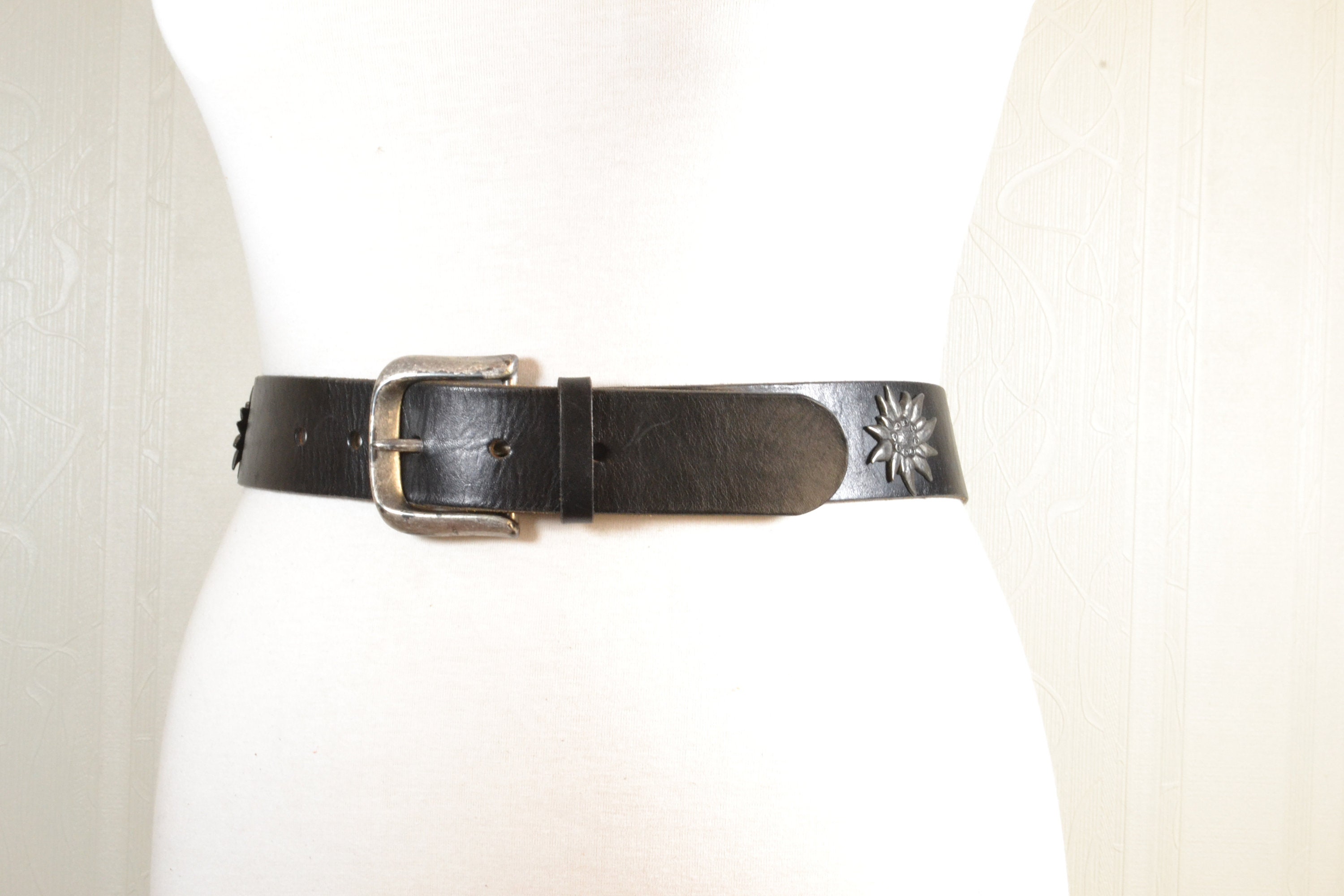 VINTAGE HIPPIE BOHO leather tie belt black handmade / crafted Artisan Handcrafted Fashion Leather Tie Belt - Cellar Leather main image 4