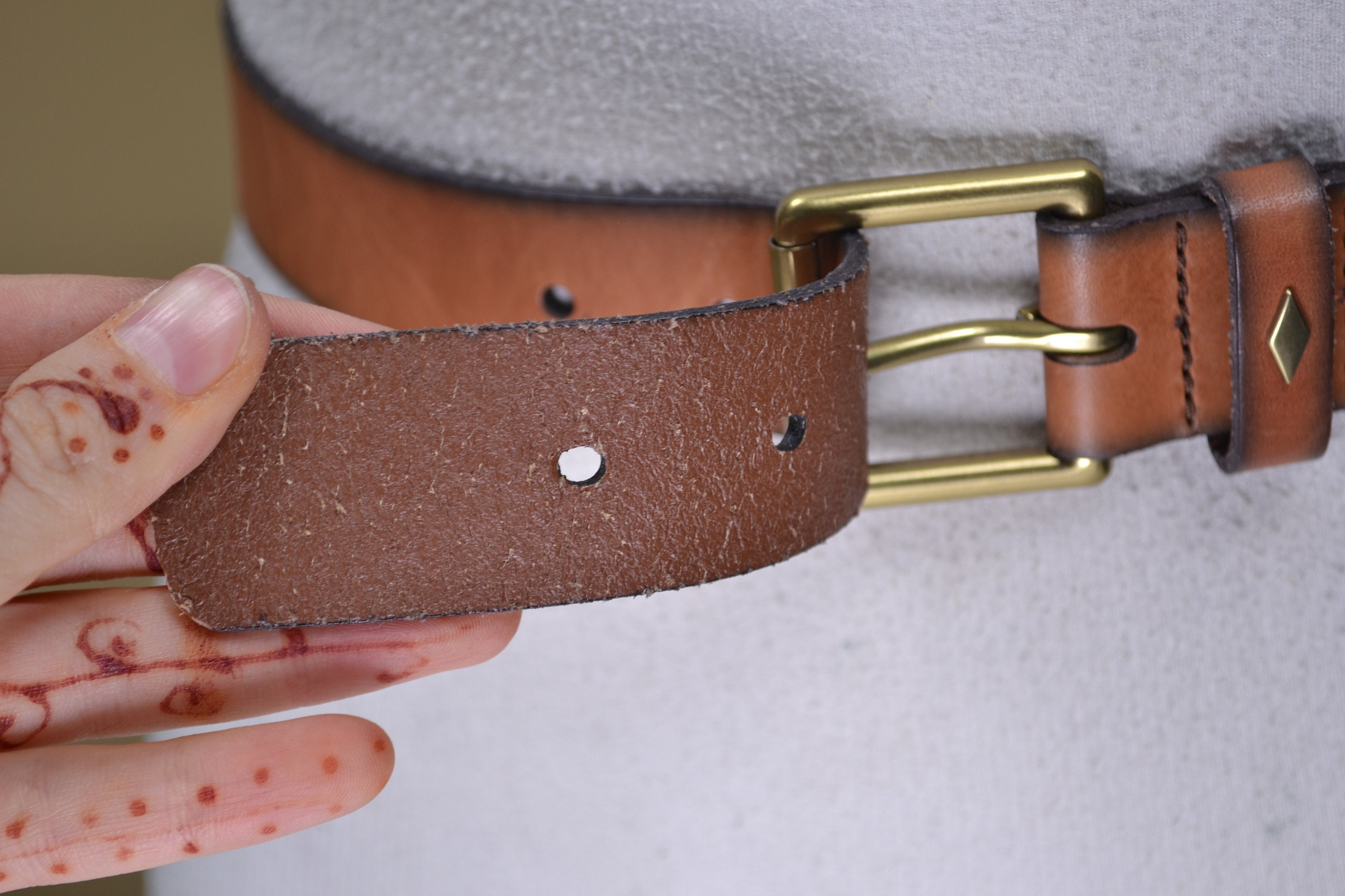 New Beautiful Fossil belt skinny tan metal size Small Fossil Leather Skinny Belts for Women for sale | eBay main image 2