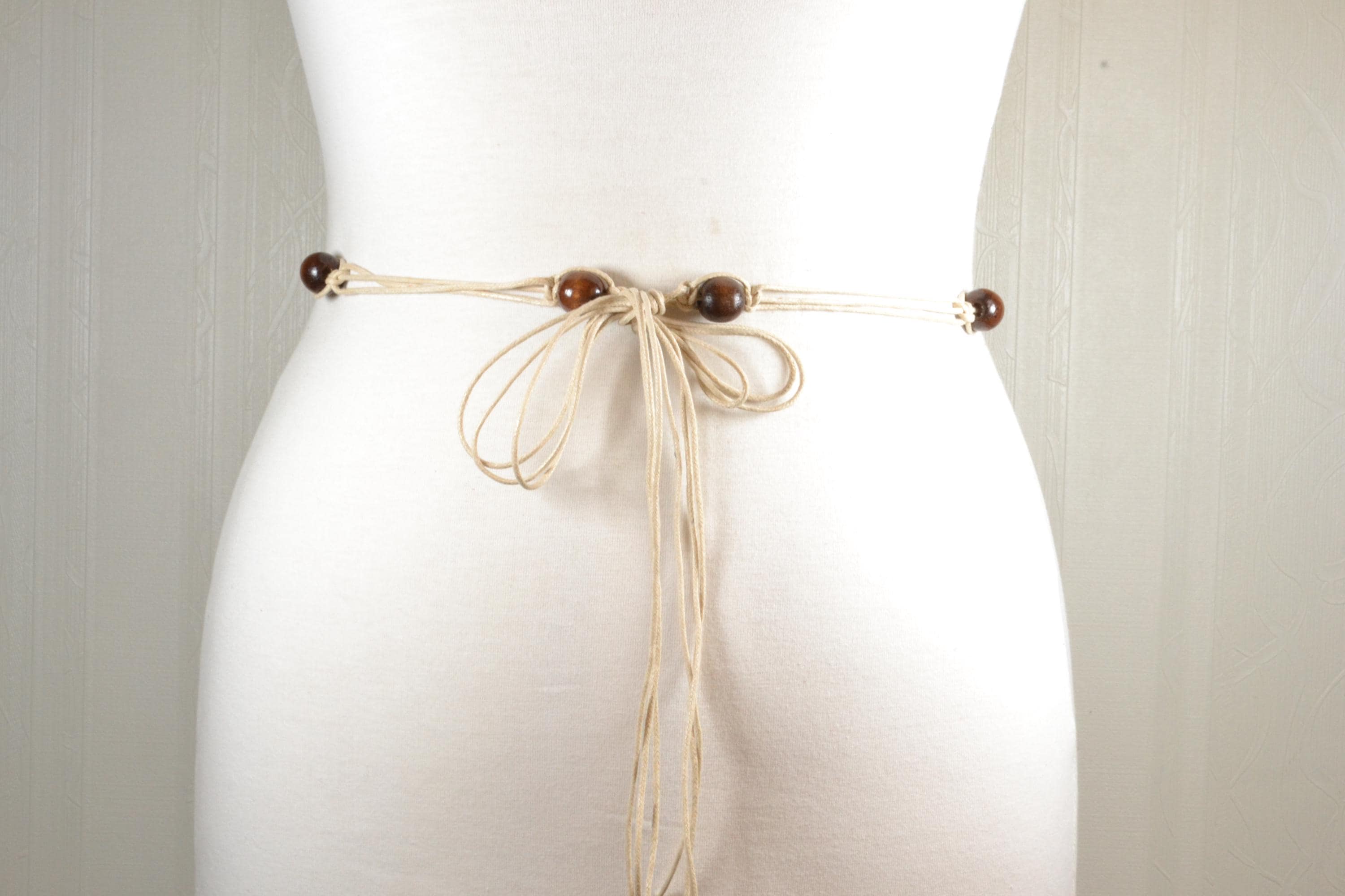 Vintage Boho Western macrame wood belt.  Tie waist. EUC. Handmade Macrame Boho Belt With Wood Ring - Etsy main image 3