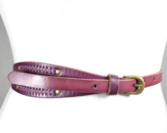 Cinturón vintage de cuero morado: Cinturón bohemio fino cosido con hilo