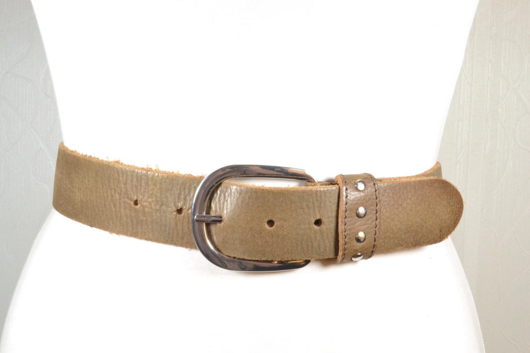 Vintage Wide Genuine Leather Disc Link Belt Taupe Silver Buckle Boho Belt Vintage Wide Taupe Leather V-shaped Belt With Oversized  main image 3