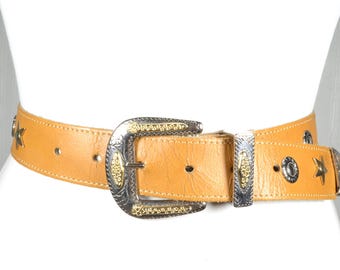 Cinturón de cuero estilo western vintage: estilo vaquero remachado con hebilla plateada