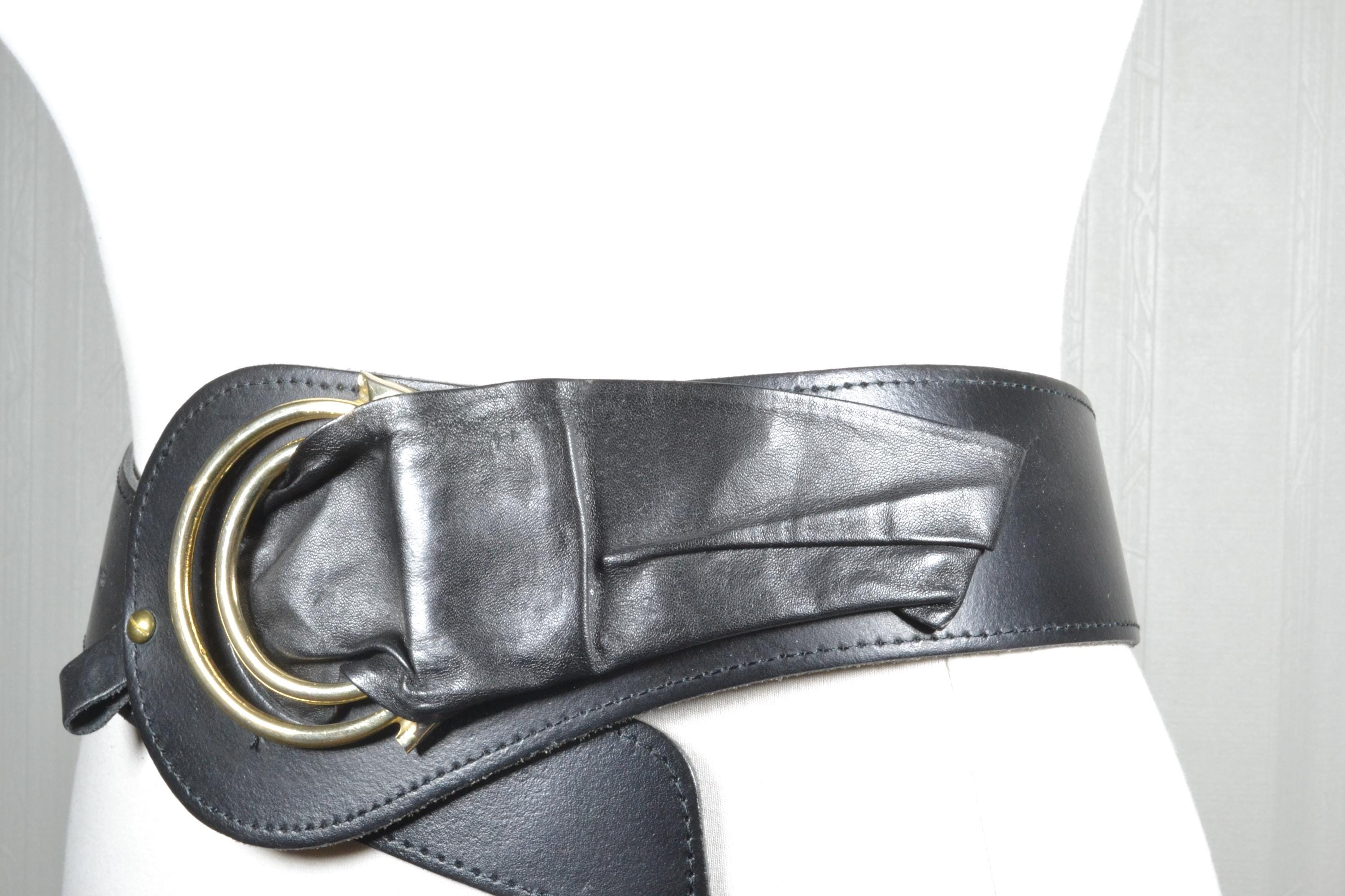 Vintage Black Leather Ring  Belt With Three Corset Style Straps. 1940s 50s metallic thread Tripoli black leather corset belt  main image 2