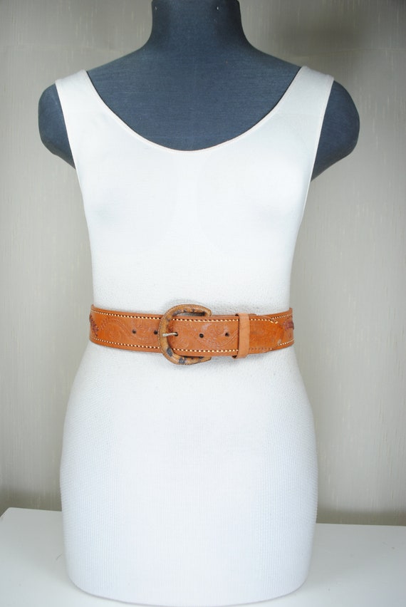 Vintage Tooled Tan Leather Cowgirl Belt - Etsy display picture 3