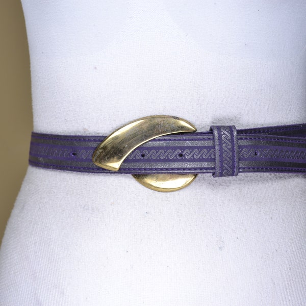 Purple wired belt