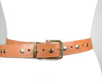 Vintage 80s Wide Leather Cinch Belt Gold Hardware from Accessories by Pearl Sz S Accessories By Pearl Belts for Women on Sale up to 90% Off  main image 4