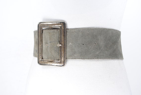 1970s 26''-31'' wide gray suede leather belt with… - image 3