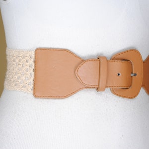 1980s 21''-27'' Brown beige crochet belt women elastic waist belt