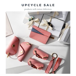 Samples & Seconds Sale • Leather Keychains, Key holders and Wallets with Personalizations and Imperfections