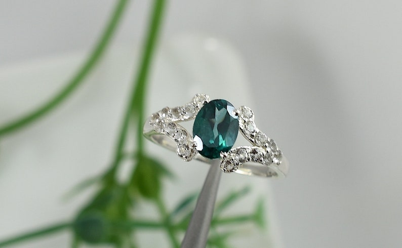 Emerald Green Topaz Silver Ring Anniversary Statement Ring Valentine Gift Design N0 RGT-023 Promise Ring Midi Ring,Engagement Ring