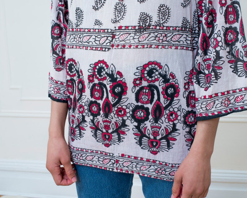 pink paisley print blouse printed boho hippie top block printed blouse bow tie 1970s 70s block print cotton tunic top small