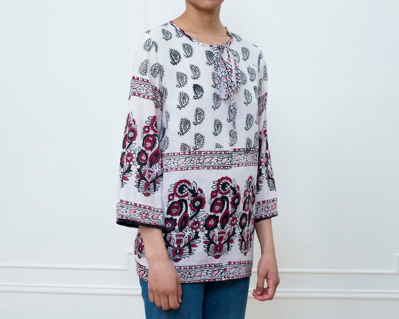 pink paisley print blouse printed boho hippie top block printed blouse bow tie 1970s 70s block print cotton tunic top small