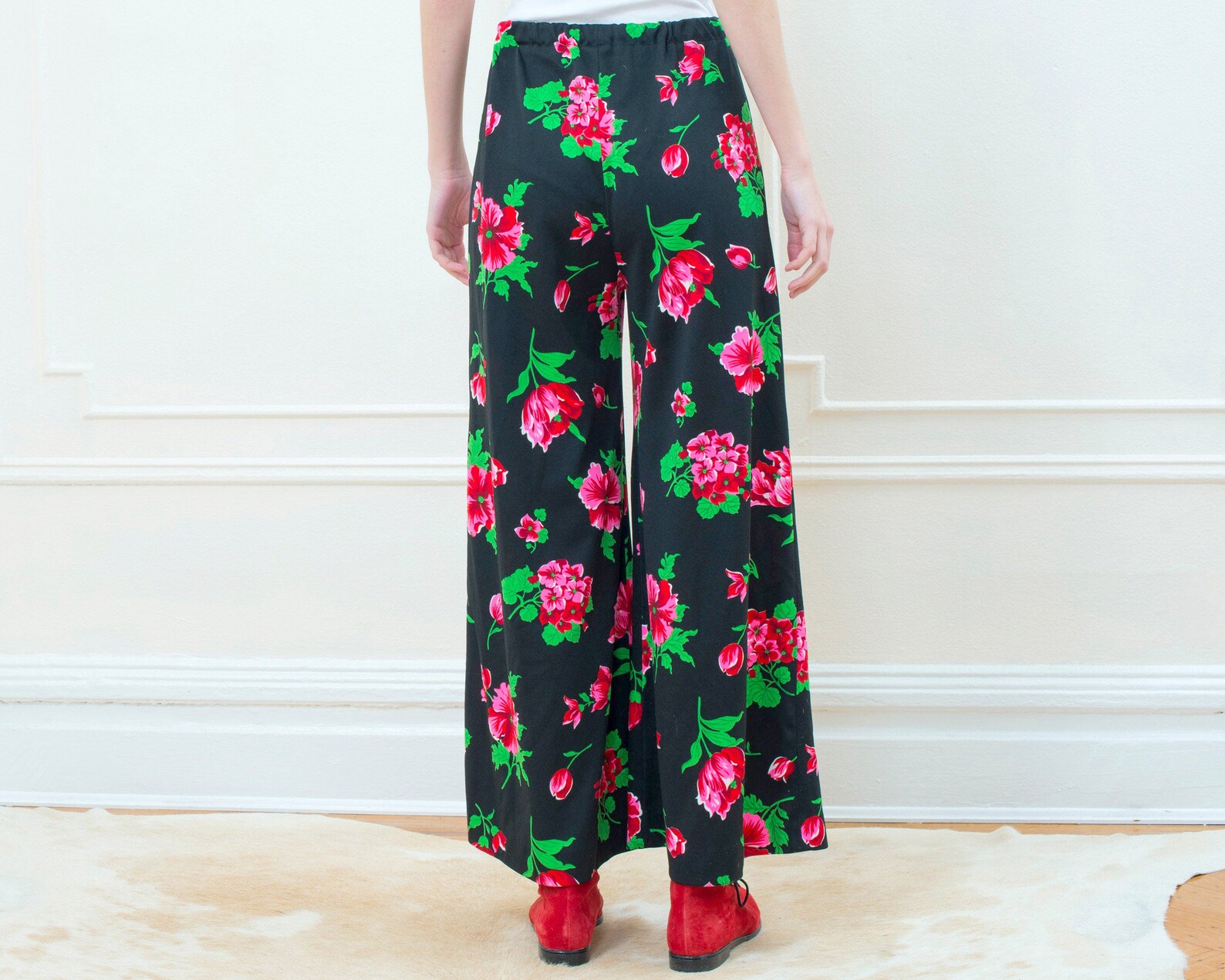 70s Black Floral Pants Pink Flower Print Wide Leg Hippie Etsy