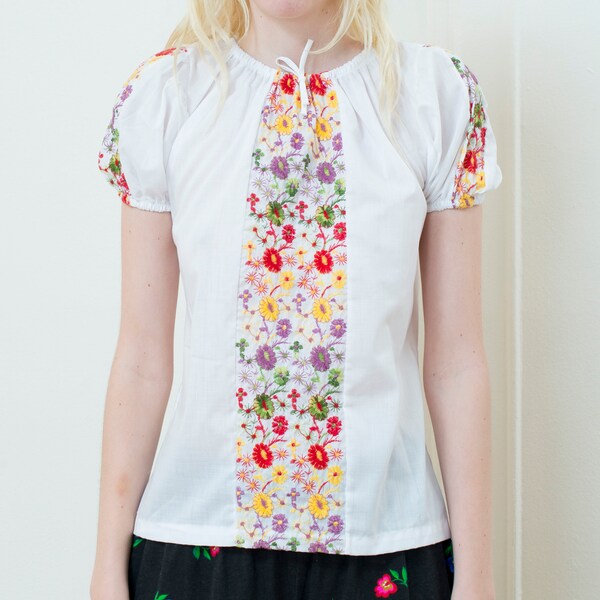 70s white floral mexican blouse | embroidered folk blouse | puff sleeve boho hippie shirt rainbow flower embroidery bohemian blouse