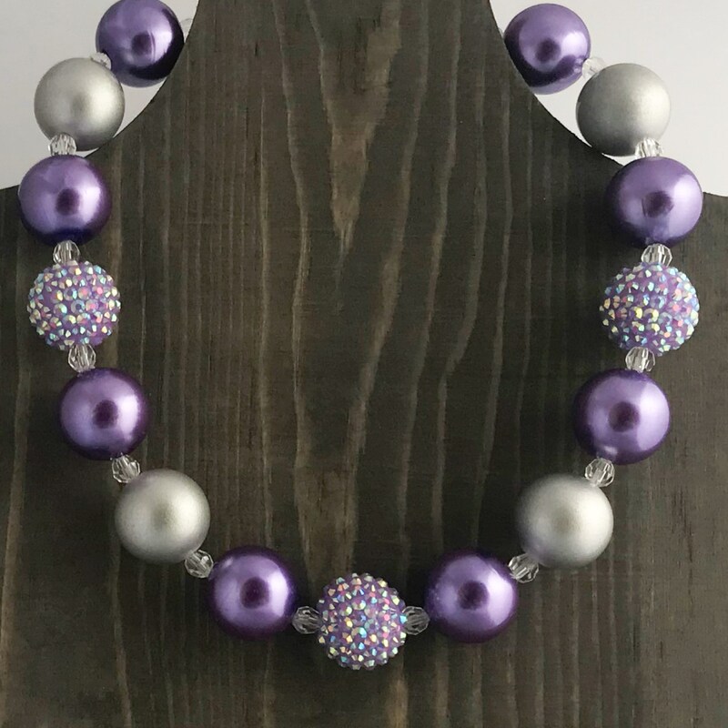 The Bubblegum Breeze Necklace main image 0
