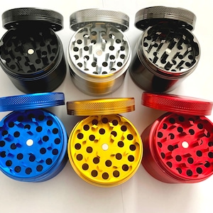 4 piece Spice Grinder Kitchen Mint Curry Herb leaf Crusher Assorted Colors