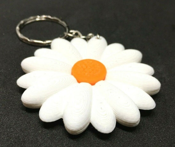 Daisy Flower 3D Keyring / Bag Charm / Floral Design Key Chain 