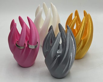 Ring Holder / Twisted Ring Stand Jewellery Holder / Trinket Ring Holder / Ring Stand / Jewellery Display / Ring Display / Ring Storage