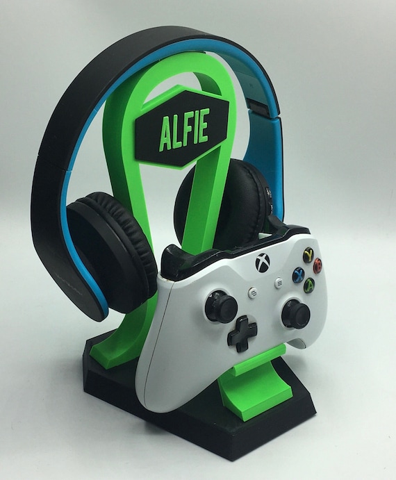 Personalised Gaming Stand for Headset and Controller / Gaming Controller  Headset and Controller Stand / Gamer Christmas Gift / Gamer Gifts 
