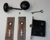Antique Set EASTLAKE Backplates Black Porcelain Door Knobs Mortise Lock w Key