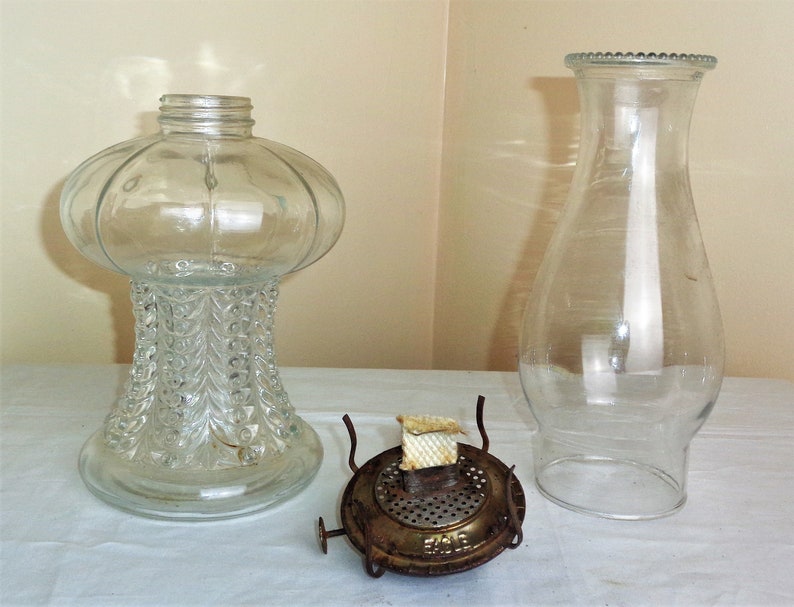 1985 Lamp Light Farms Made In Austria Oil Kerosene Hurricane Eagle Burner - Lamplight Farms Oil Lamps Made In Austria 1985 Lamp Light Farms Made In Austria Oil Kerosene Hurricane Eagle Burner - Lamplight Farms Oil Lamps Made In Austria
