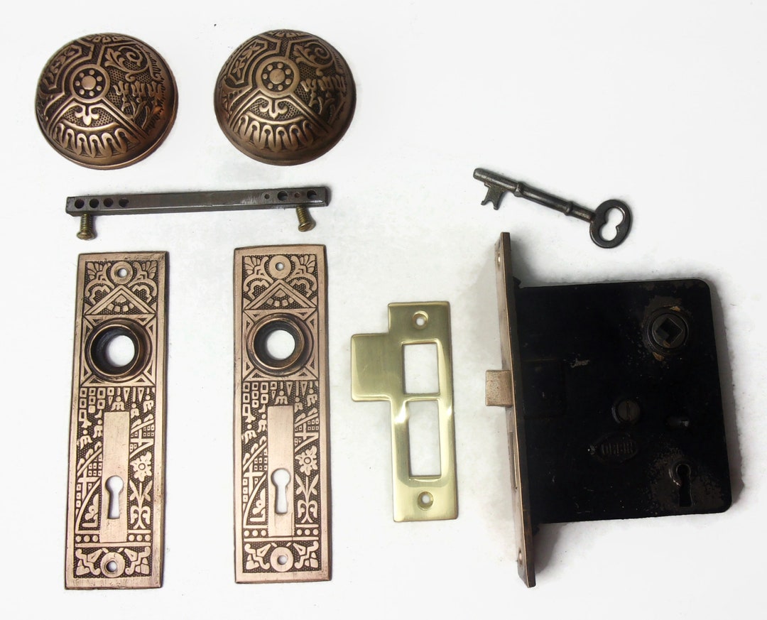 Antique Set EASTLAKE VICTORIAN AESTHETIC Backplates Door Knob Mortise ...