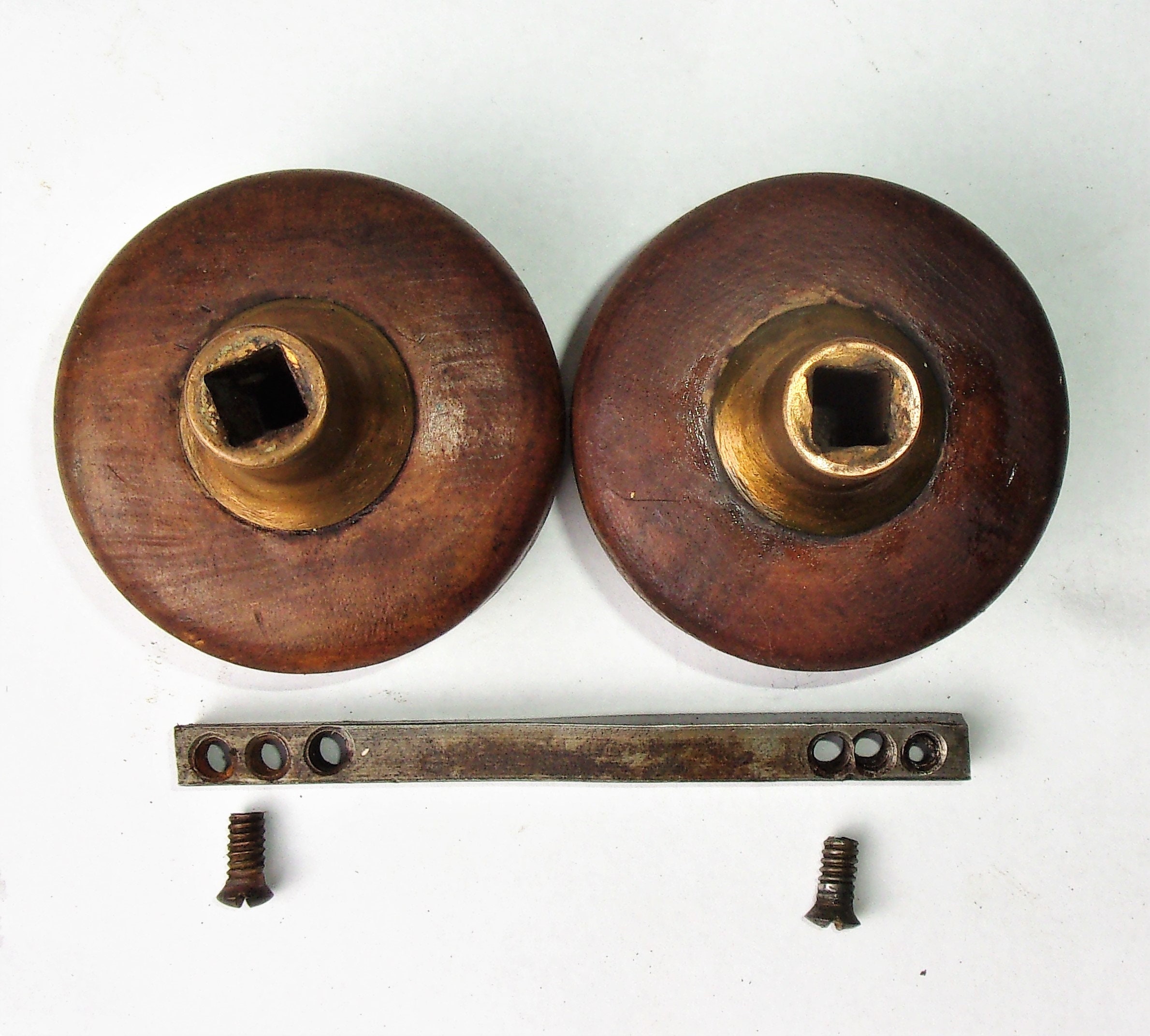 Pair of Antique Vintage Victorian Wooden Door Knobs w Spindle Etsy