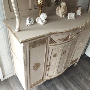 Elegant dreamlike buffet Art Nouveau beige gold shabby chic Chippendale cabinet showcase image 4