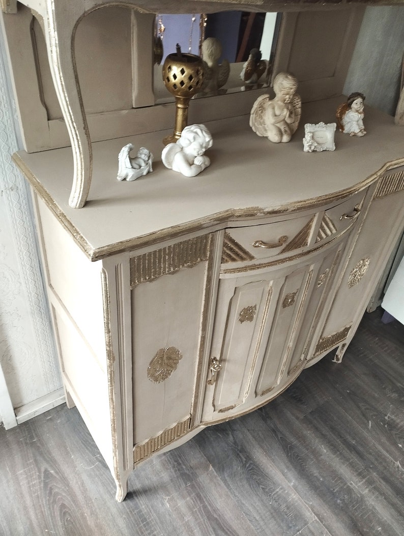 Elégant buffet onirique Art Nouveau beige doré shabby chic Chippendale cabinet vitrine image 4