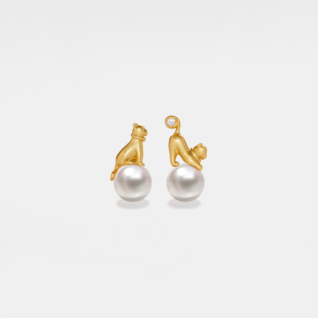 Cute Cat Stud Earrings For Women - Rhinestone & Pearl Gold Plated Animal Earrings, Gift For Teens & Girls