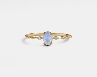 Bague pierre de lune ovale PERIMADE • Bague superposable en cristal bleu naturel • Bijoux d'amitié en argent sterling • Cadeau tendance pour meilleur ami