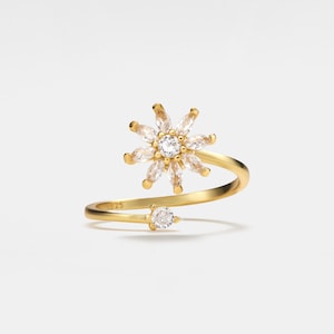 Anillo Fidget Spinner con Flor Dorada de PERIMADE • Delicado Anillo Fidget Spinner con Flor • Joyería de la Amistad en Plata de Ley • Regalo Moderno para Mejores Amigos