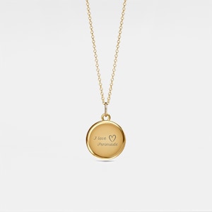 PERIMADE Round Photo Locket Necklace • Waterproof Picture Locket Charm • Sterling Silver Keepsake Jewelry • Trendy Best Friend Gift