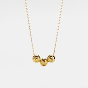 PERIMADE Collar de bolas con nombre personalizado • Colgante de cuentas redondas con letras iniciales • Joyería de amistad de plata de ley • Regalo moderno para mejores amigos