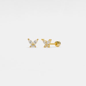 PERIMADE Delicati orecchini a forma di farfalla • Orecchini a sfera con piccola farfalla • Gioielli dell'amicizia in argento sterling • Regalo trendy per il migliore amico