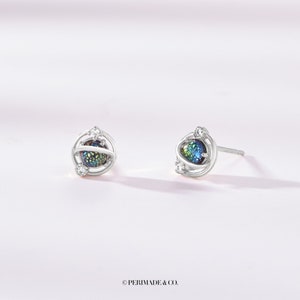 Pendientes PERIMADE Planeta Saturno Espacio • Delicados pendientes de estrella del universo • Joyería de la amistad en plata esterlina • Regalo moderno para el mejor amigo