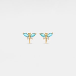 PERIMADE Delicati orecchini a forma di libellula • Piccoli orecchini a forma di libellula blu • Gioielli dell'amicizia in argento sterling • Regalo alla moda per il migliore amico