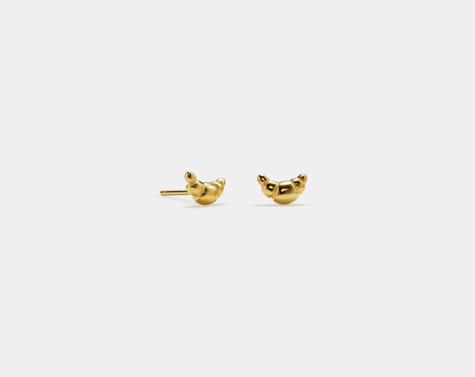 PERIMADE Tiny Croissant Stud Earrings • Small Minimalist Croissant Earrings • Sterling Silver Friendship Jewelry • Trendy Best Friend Gift