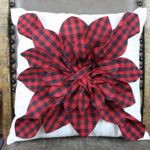 Square Flower Pillow - 3D Flower Pillow - Soft & Comfortable Pillow - Daisy Flower Pillow - Decorative Throw Pillow - Pillows for Home Décor