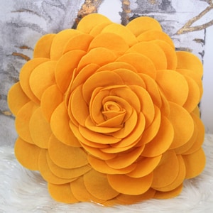 Flower Pillows -Daisy Round Pillow - Sunflower Accent Round Pillow  - Decorative Throw Pillows - 3D Flower Handmade Pillow for Home Decor