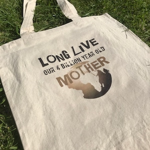 Mother Earth live 100% unbleached Cotton unisex ethical fair trade Overnight Bag Gym Bag Everyday Tote Bag Shopping Bag gift love friendship